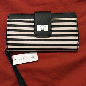 Kenneth Cole Clutch Purse